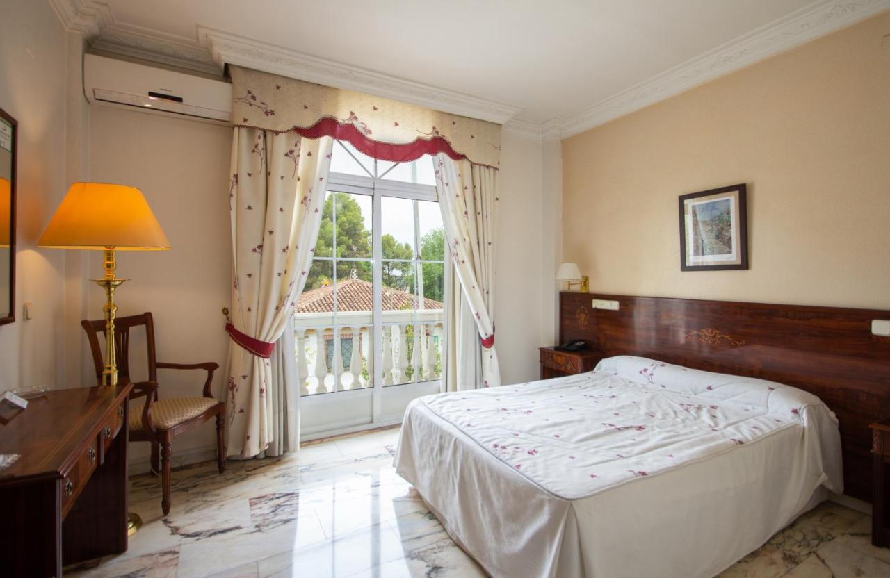 Hotel Hidalgo Мартос Экстерьер фото